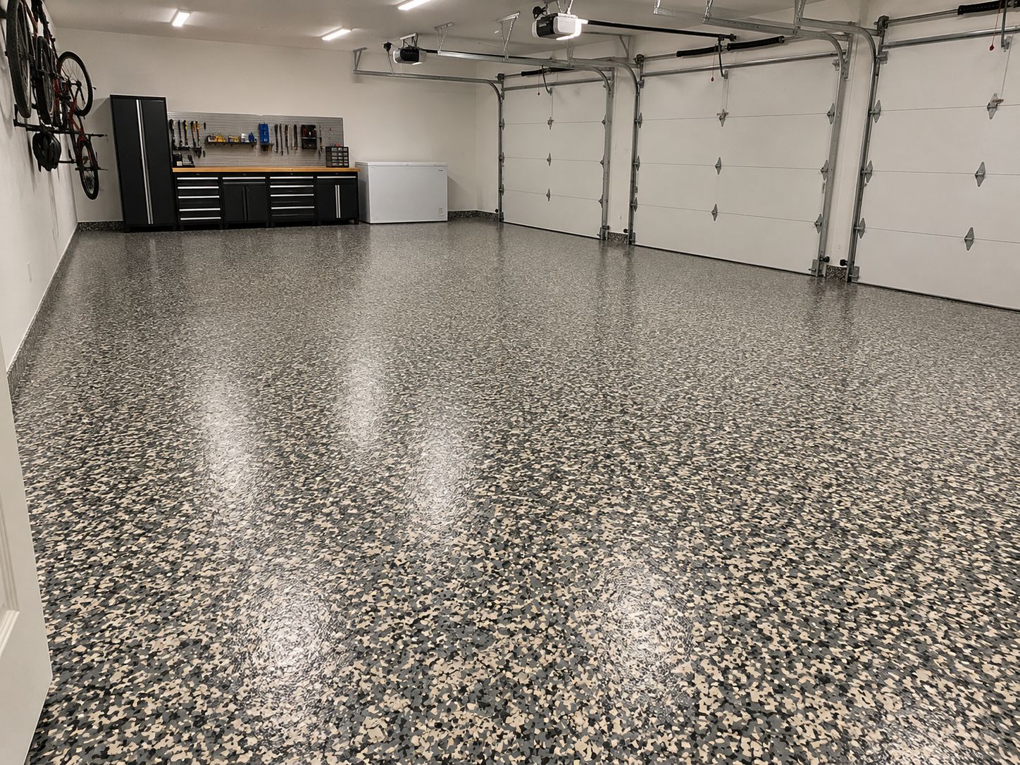 Thunder flake garage floor