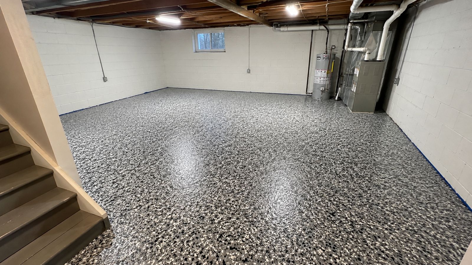 Basement epoxy floor near West Linn